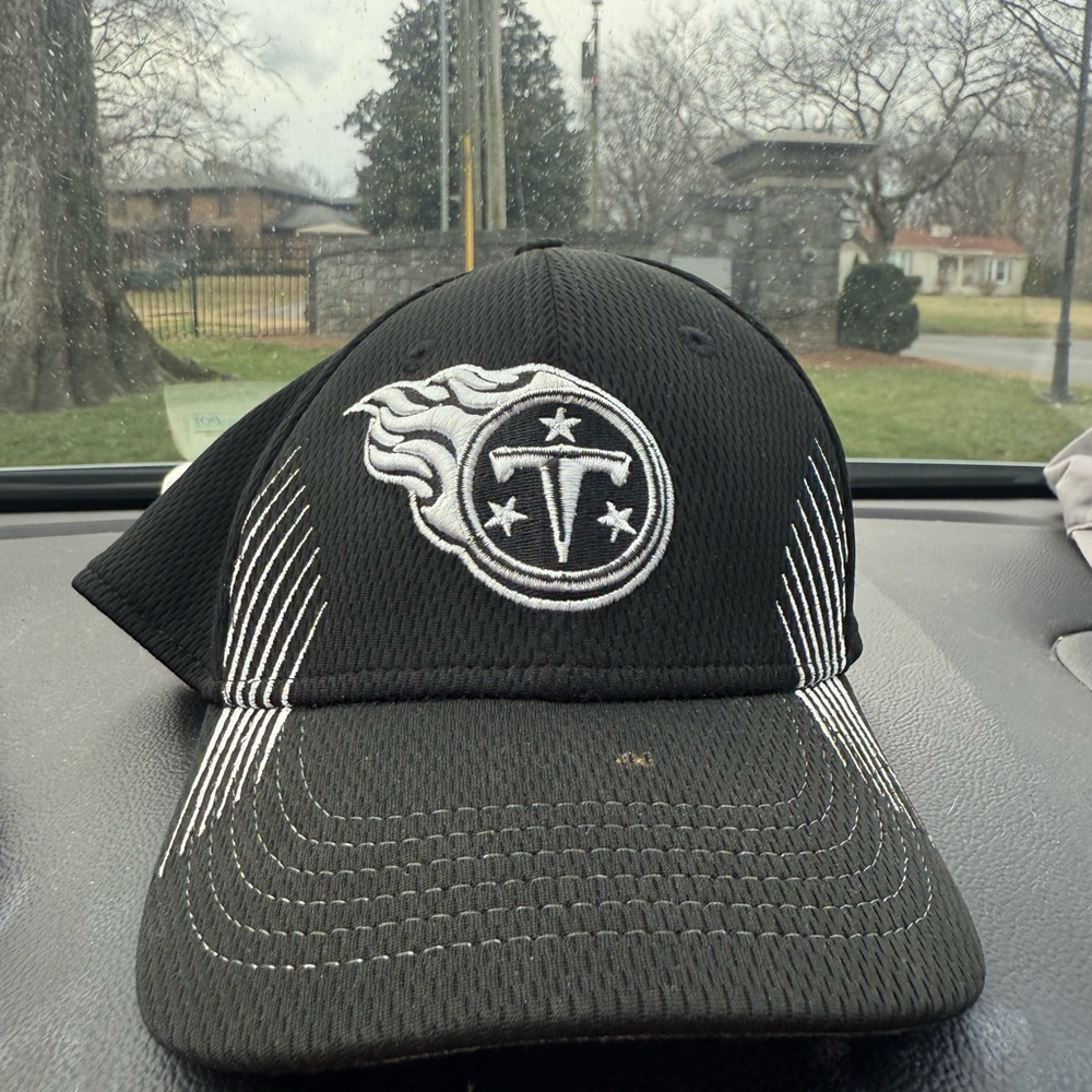 Titans youth hat